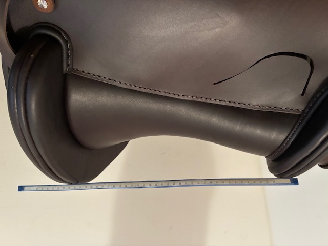 HT Lederbaumsattel Nyssa im spanischen Stil