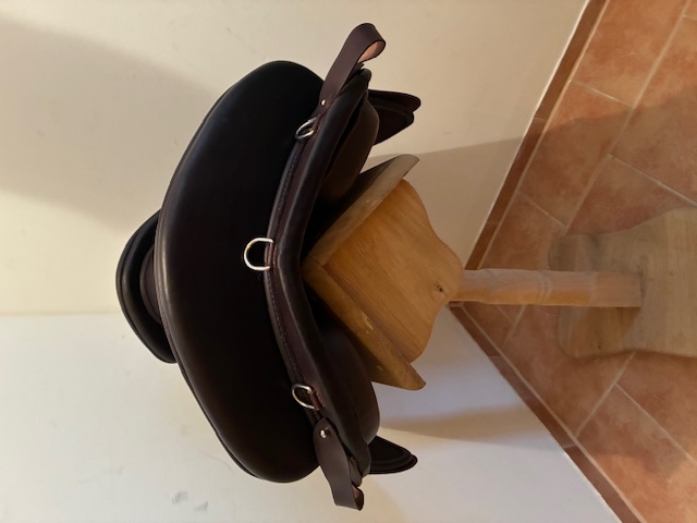 HT Lederbaumsattel Nyssa im spanischen Stil